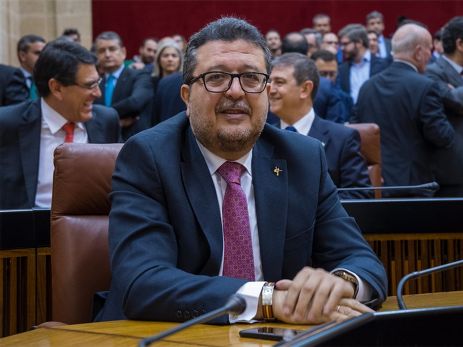 Hacienda reclama a Francisco Serrano, líder de VOX en Andalucía, 2,5 millones de euros