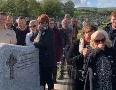 La tremenda broma de un hombre en su propio funeral que se ha hecho viral: "¡Dejadme salir!"