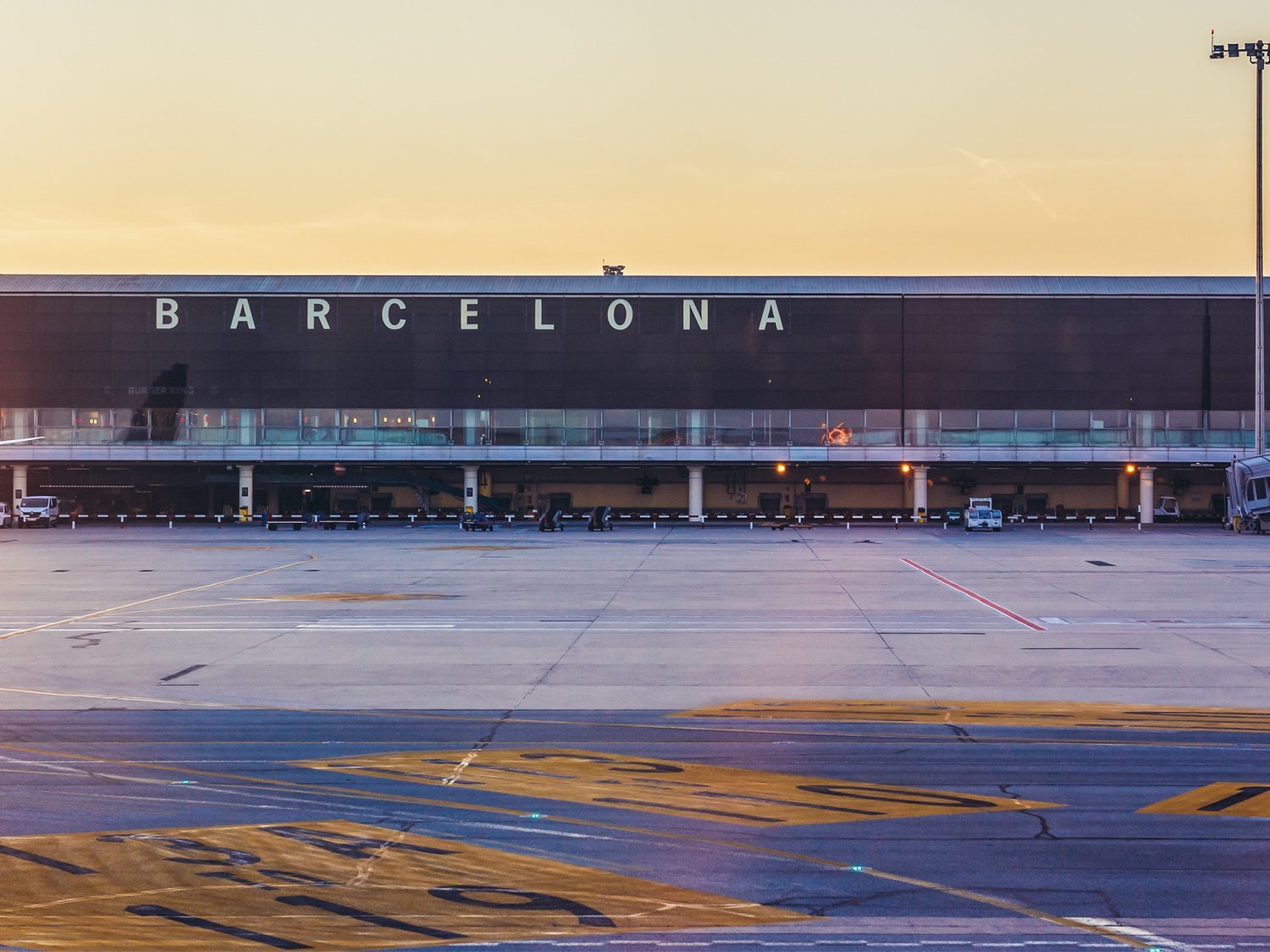 Qué hacer si has sufrido las cancelaciones de vuelo o tren en Barcelona