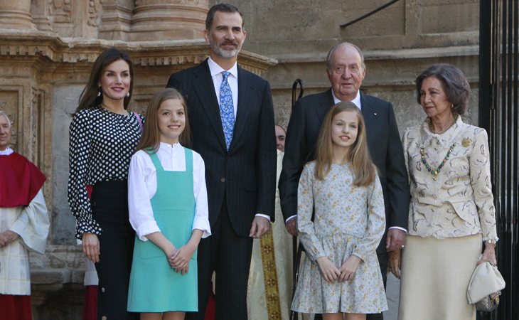 Desde hace años, don Juan Carlos y doña Letizia evitan coincidir juntos en eventos públicos y rara vez posan juntos ante la prensa y los medios de comunicación