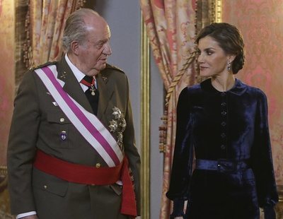 La reina Letizia carga contra el rey Juan Carlos y le acusa de "cargarse la monarquía"