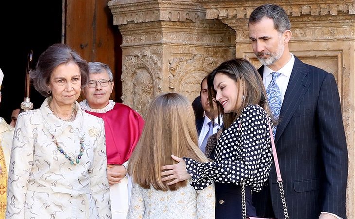 Doña Sofía se ha quejado en alguna ocasión e lo poco que se le permite ver a sus nietas