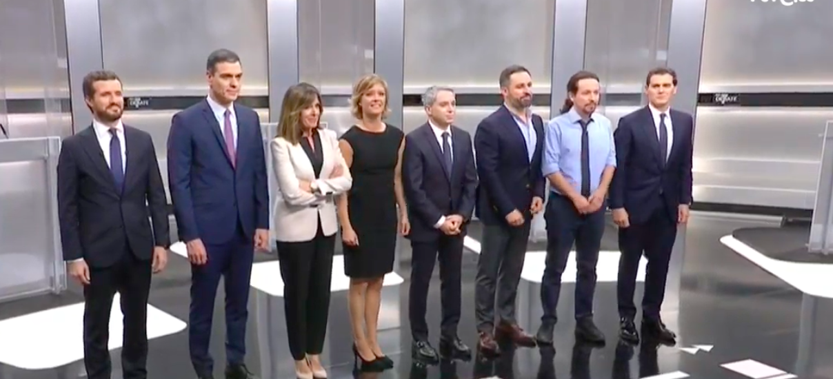 El debate tiene cinco bloques: cohesión de España, política económica, política social e igualdad, calidad democrática y política internacional