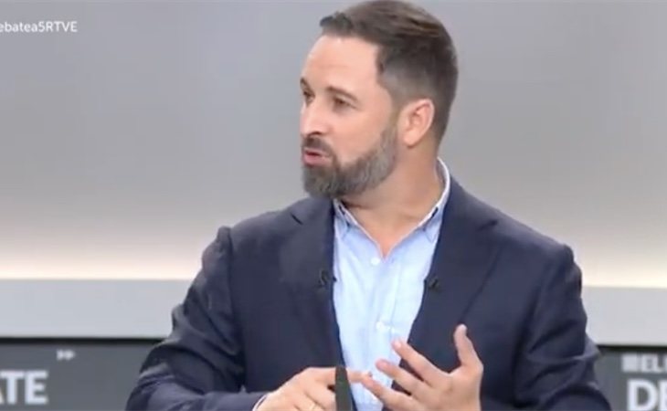 Abascal celebra que ha colocado sus asuntos en el centro del debate y que el resto de derechas habla de ellos. Sánchez añade: 'Siento envidia de la ...