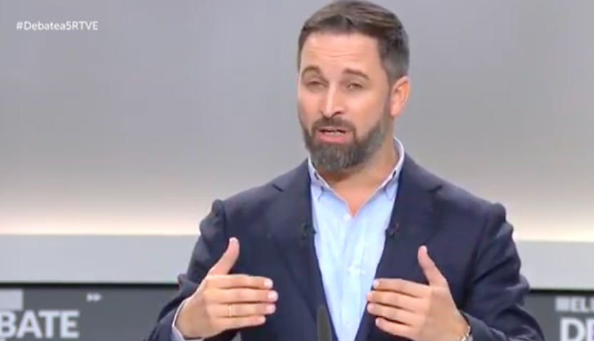 Ana Blanco pregunta a Abascal: '¿Cual es su modelo, el de los países euroescépticos o el de Polonia y Hungría'. Abascal se reafirma en levantar ...