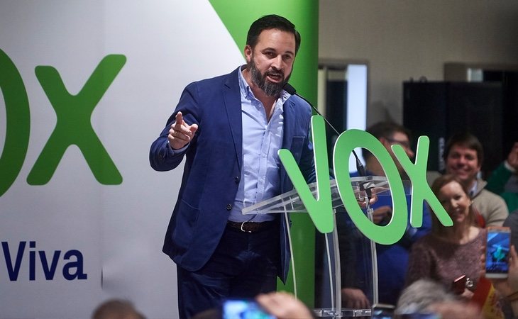 Abascal pronuncia palabras vinculando inmigración y criminalidad. Pero no aporta algo: datos