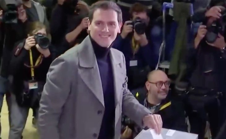 Vota Albert Rivera, candidato de Ciudadanos: 'Quiero unir a los españoles para remar todos juntos en la misma dirección'