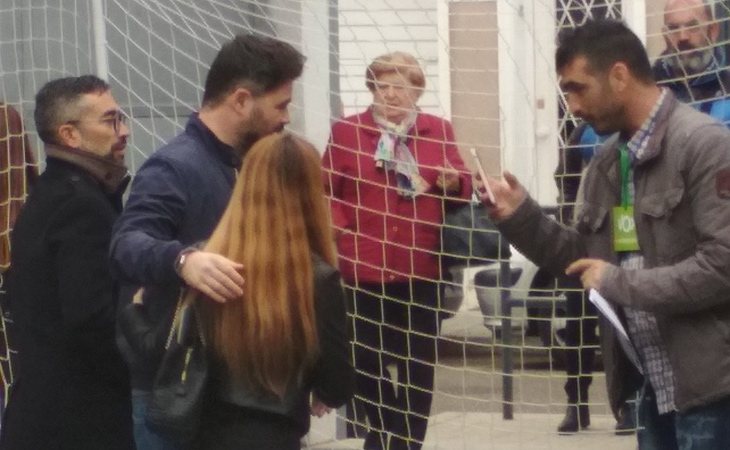 Apoderados de VOX le han pedido a Gabriel Rufián hacerse fotos con él