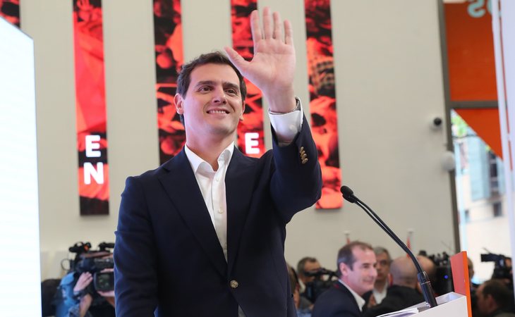 Albert Rivera ha renunciado a la presidencia de Ciudadanos en una comparecencia ante los medios de comunicación sin preguntas