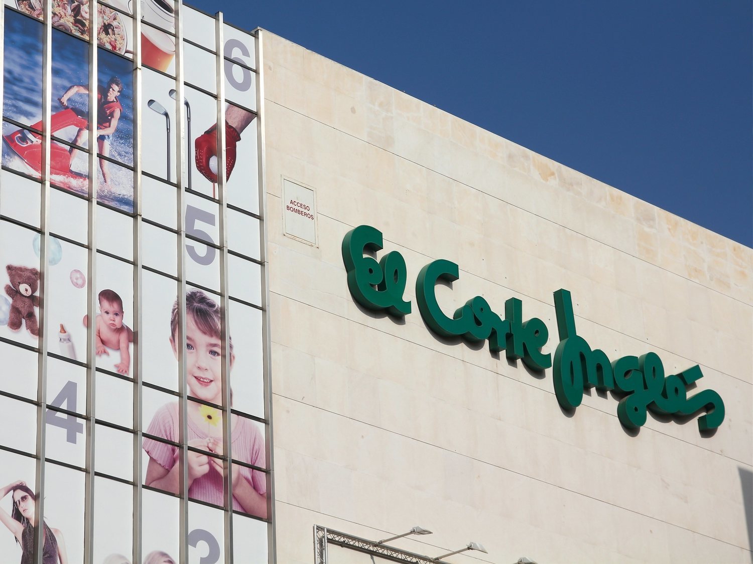 El Corte Inglés enfrenta su primera huelga: "Las condiciones de trabajo son horrorosas"