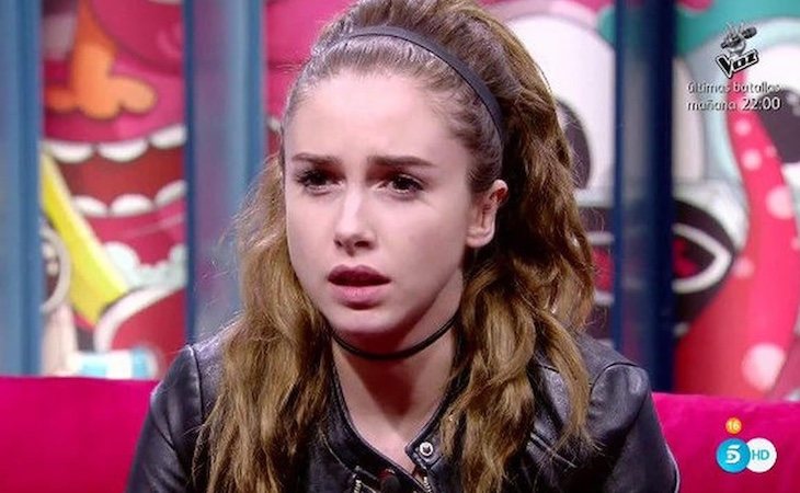 Carlota vio las imágenes sola, en el confesionario