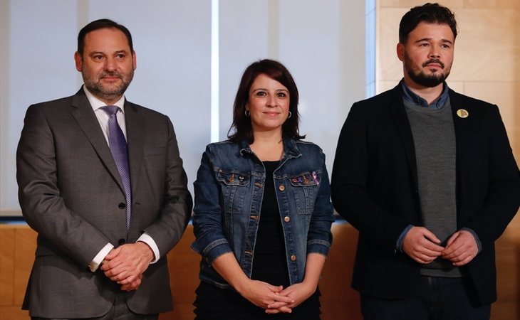 José Luís Ábalos y Adriana Lastra (PSOE), durante las negociaciones con Gabriel Rufián (ERC)