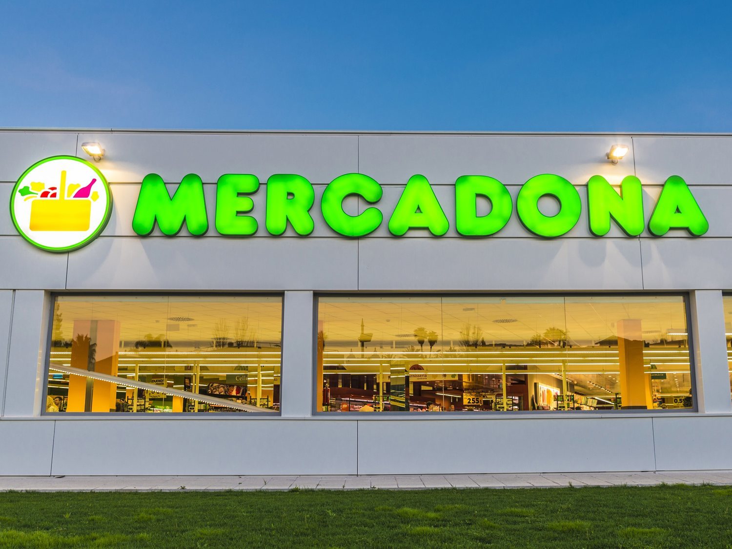 1.500 euros con ESO, 14 pagas y contrato fijo: nueva oferta de trabajo en Mercadona