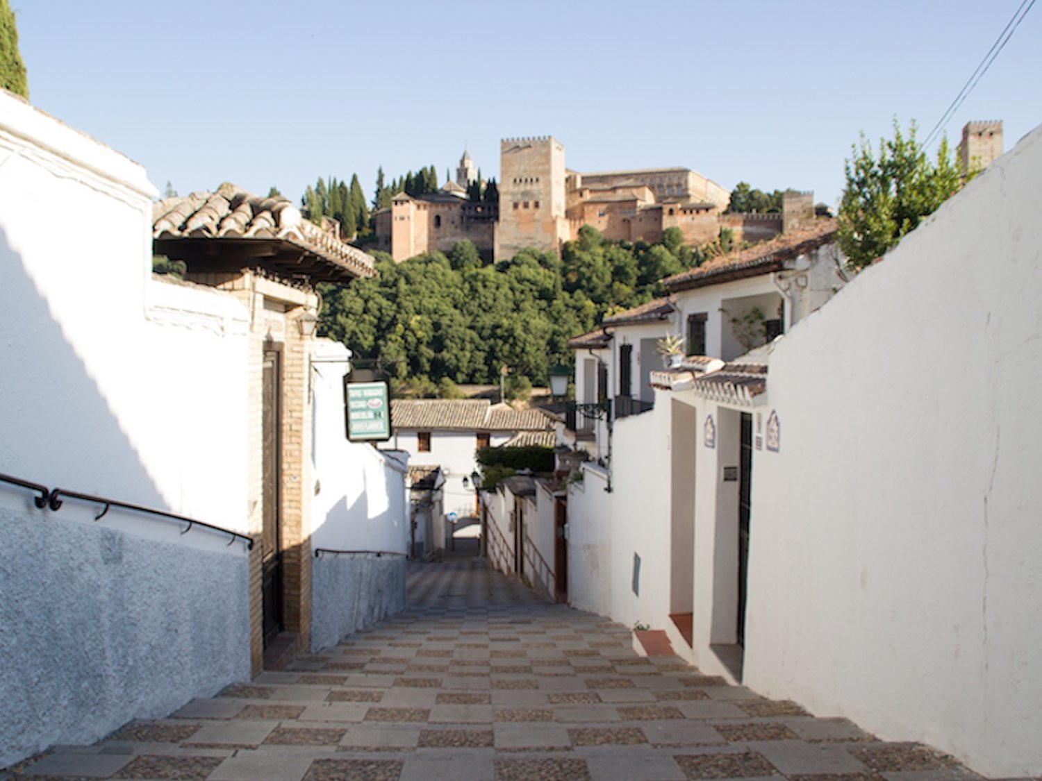 Las 12 calles más bonitas de España que no te puedes perder