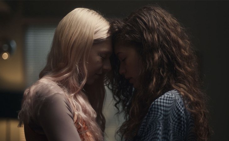 Hunter Schafer y Zendaya en 'Euphoria'