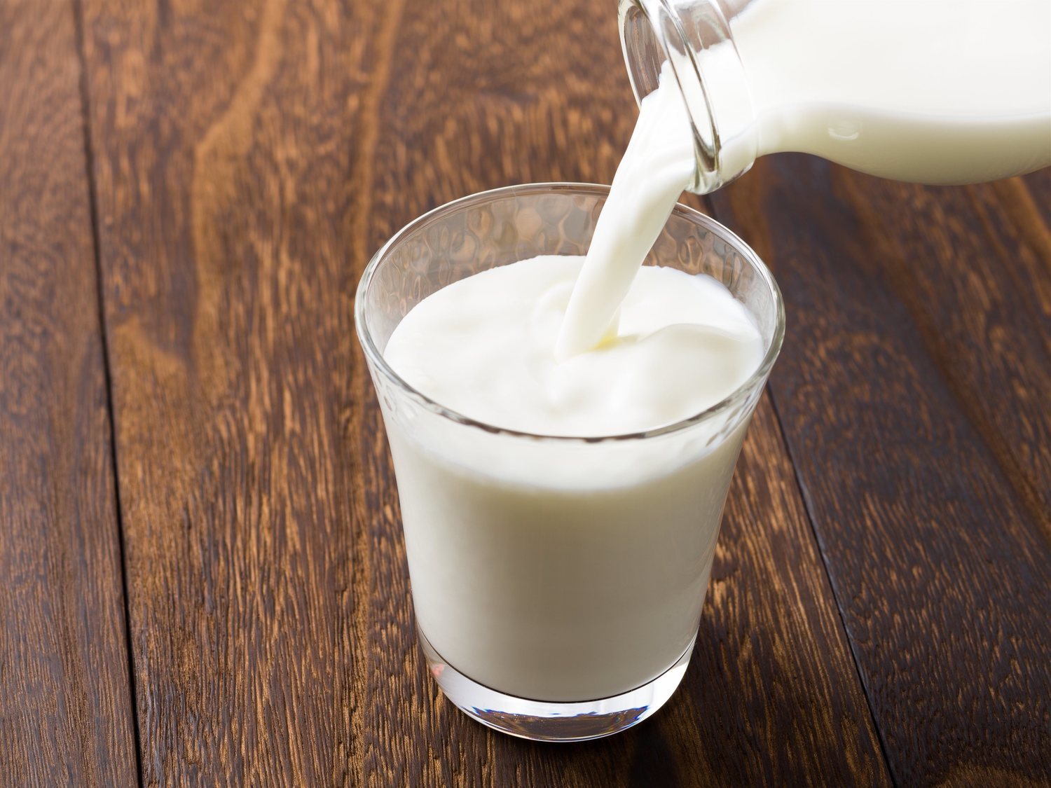 Las 8 mejores marcas de leche de España, según la OCU