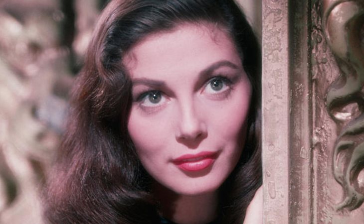 Pier Angeli trabajó en Hollywood durante toda una década, hasta que en los sesenta decidió regresar a su Italia natal, donde crió a sus dos hijos