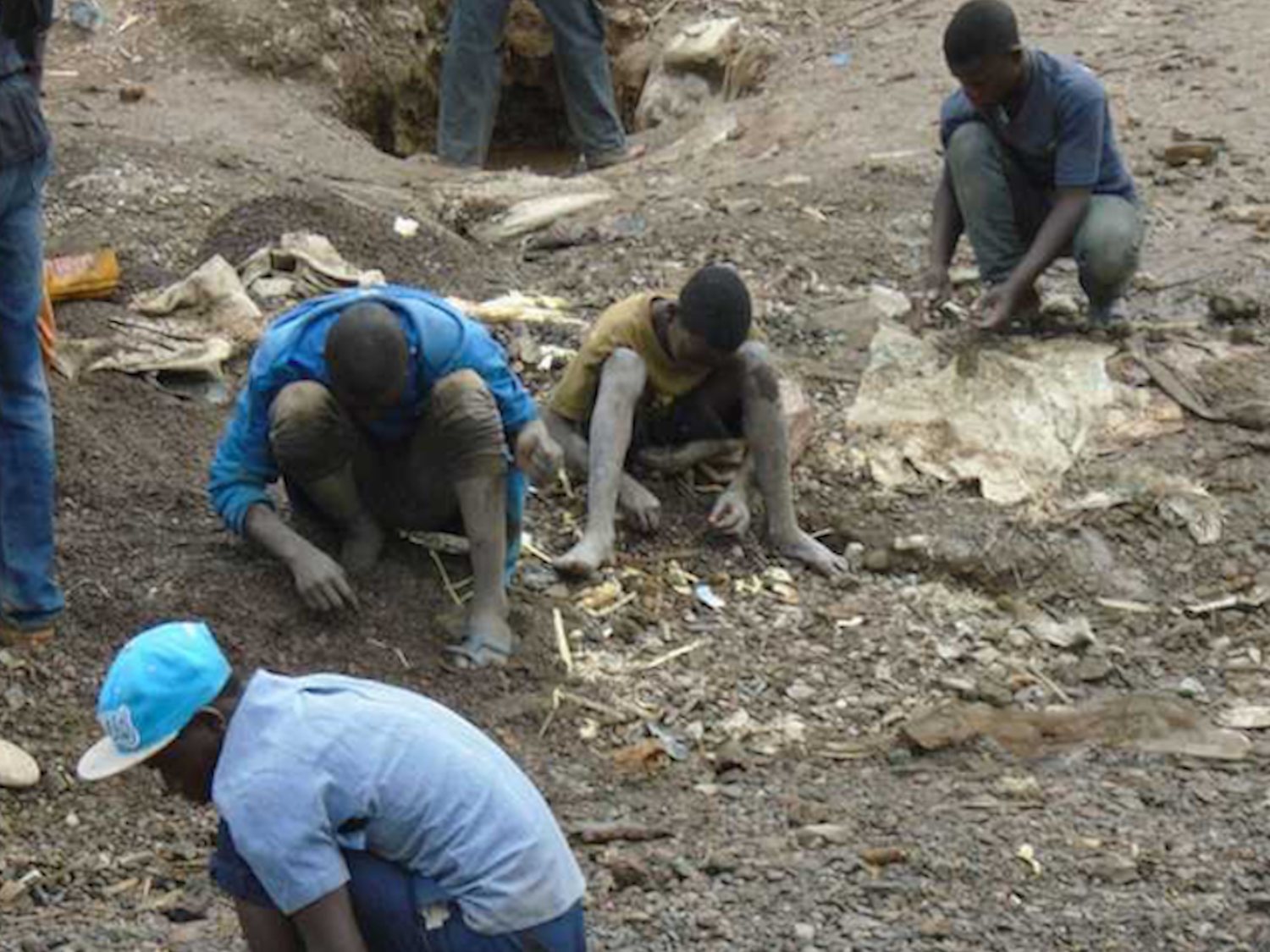 Minas de cobalto: la esclavitud infantil en el Congo con el amparo de multinacionales