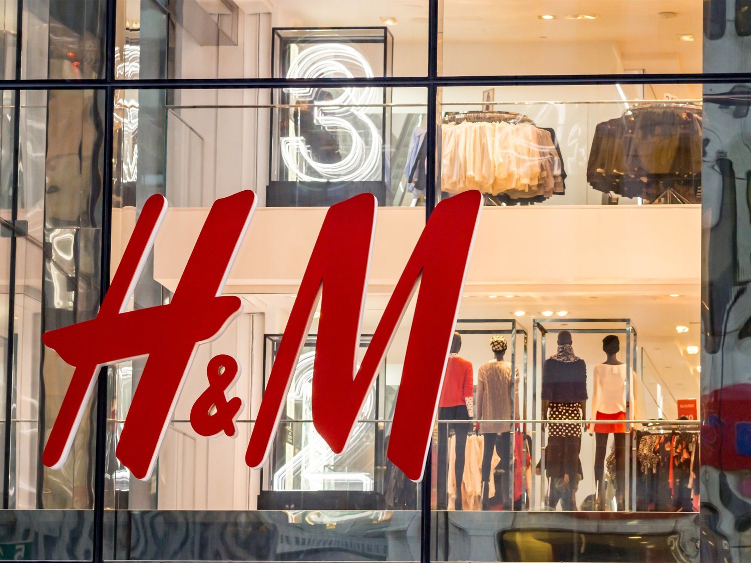 Trabajar en H&M: Así son las condiciones y salarios de sus empleados