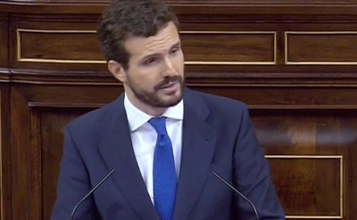 Casado también cita a Manuel Azaña: 'Yo toleraré que cuestionen a la República, pero no que lo hagan a España'