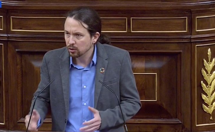 Iglesias lee un mensaje de Rosa Lluch, víctima del terrorismo, pidiendo que la derecha no 'use el sufrimiento de las víctimas'