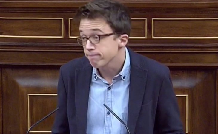 Errejón critica la tardanza en formar gobierno, pero agradece a Iglesias y Sánchez la firma definitiva del acuerdo