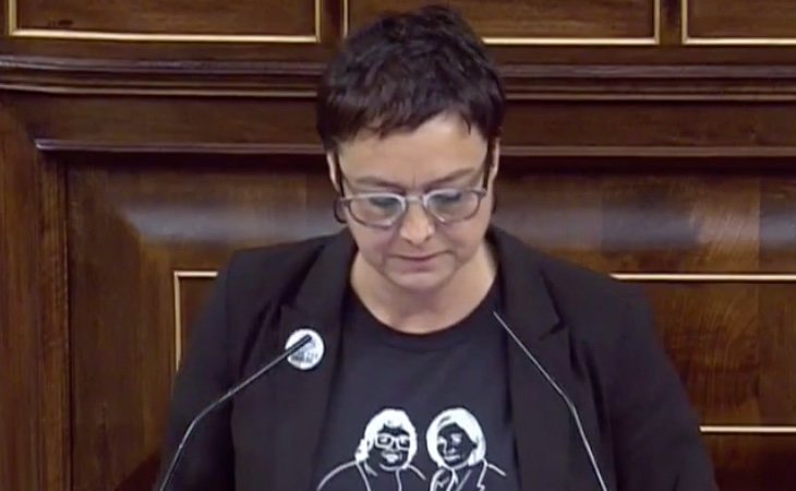 La bancada de la derecha, a la hermana de Dolors Bassa: '¡Golpista!'