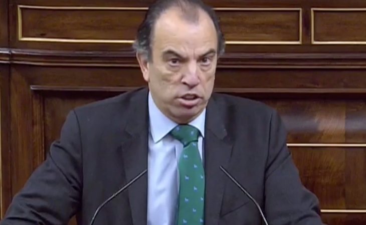 Carlos Adanero (Navarra Suma): 'Usted, Pedro Sánchez, va a llegar al Gobierno con los que odian a España y al rey'