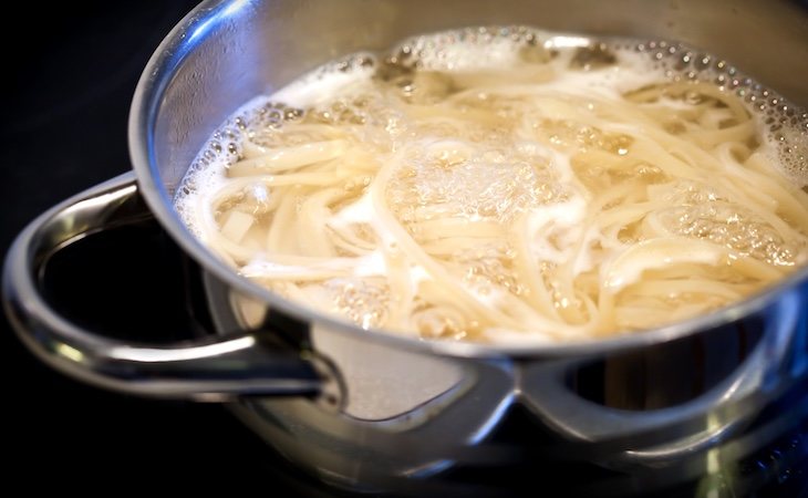 El agua puede servirnos para elaborar las salsas