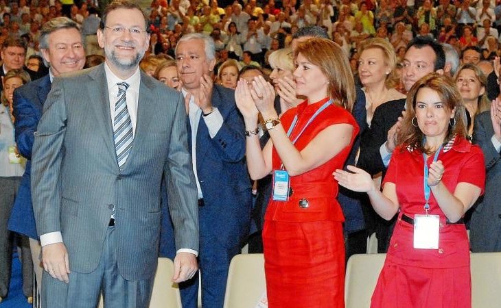 Rajoy encumbró a unas desconocidas Soraya y María Dolores de Cospedal en 2008 para explorar una vía moderada