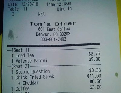 Un restaurante cobra un suplemento a un cliente por formular una "pregunta estúpida"