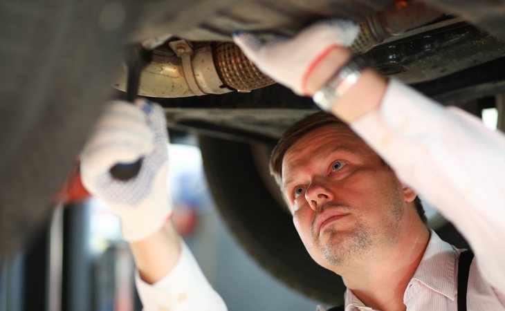 Se recomienda revisar todos los elementos de seguridad del coche con el objetivo de evitar problemas con los nuevos controles