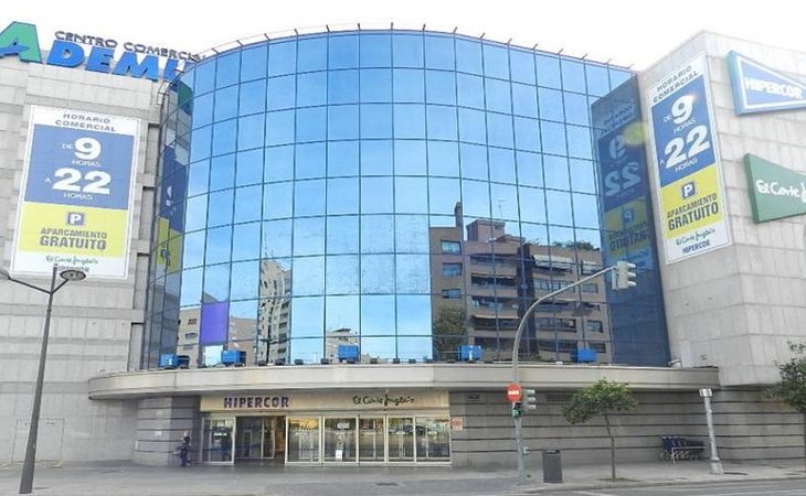 BADAJOZ HIPERCOR Y CORTE INGLES  Hipercor y el Outlet de El Corte Inglés  del Faro de Badajoz cierran en un mes