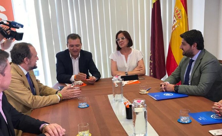 Líderes de VOX, Ciudadanos y PP en Murcia durante los acuerdos para formar Gobierno