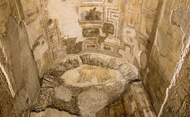 Uno de los múltiples frescos de la Domus Aurea, en Roma