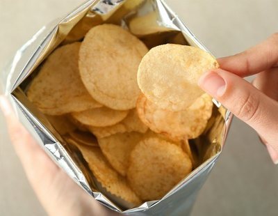 Las 5 patatas fritas de bolsa que menos engordan del mercado