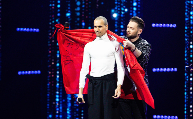 Jurijus, representante de Lituania en Eurovisión 2019, cede el testigo a The Roop