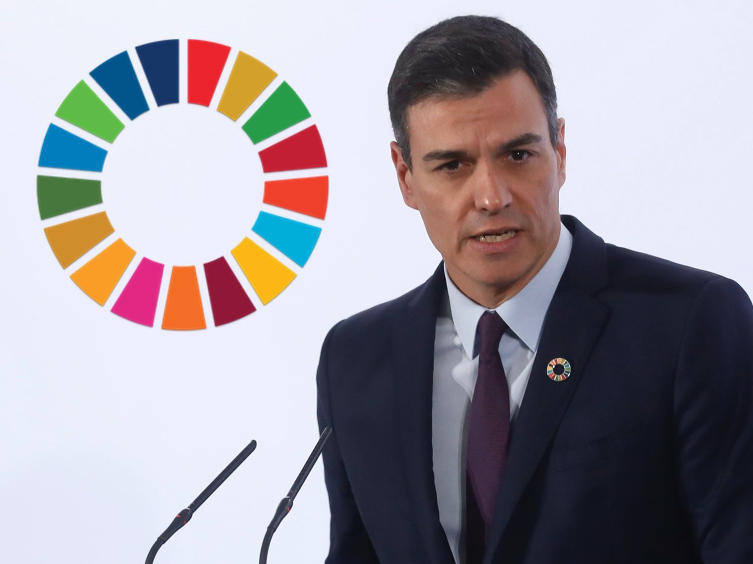 ¿Qué significa el pin de colores que tanto luce el Gobierno? La Agenda 2030