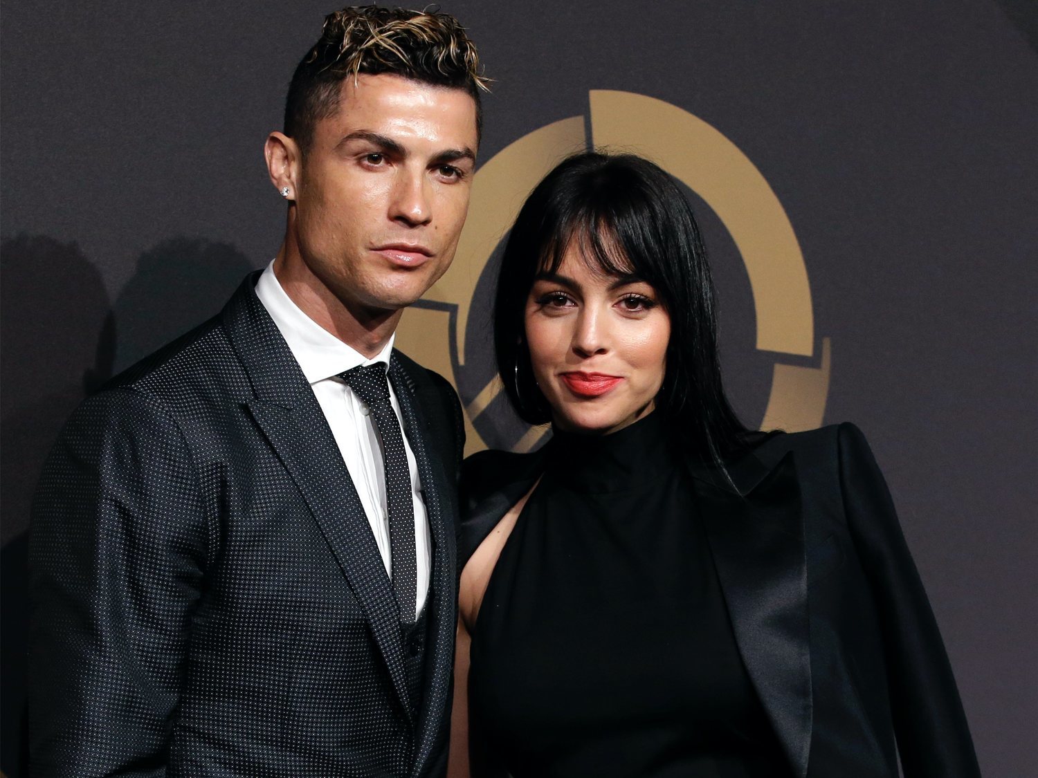 Este es el dineral que Cristiano Ronaldo ingresa al mes a Georgina Rodríguez para "gastos familiares"