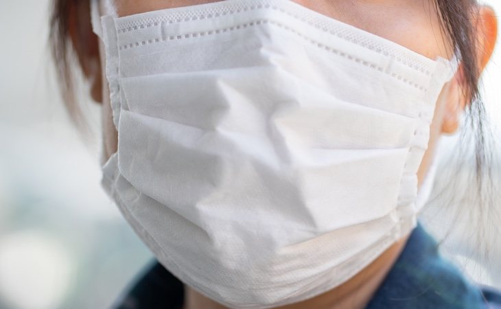 Una vez utilizada, se considerará que la mascarilla está contaminada