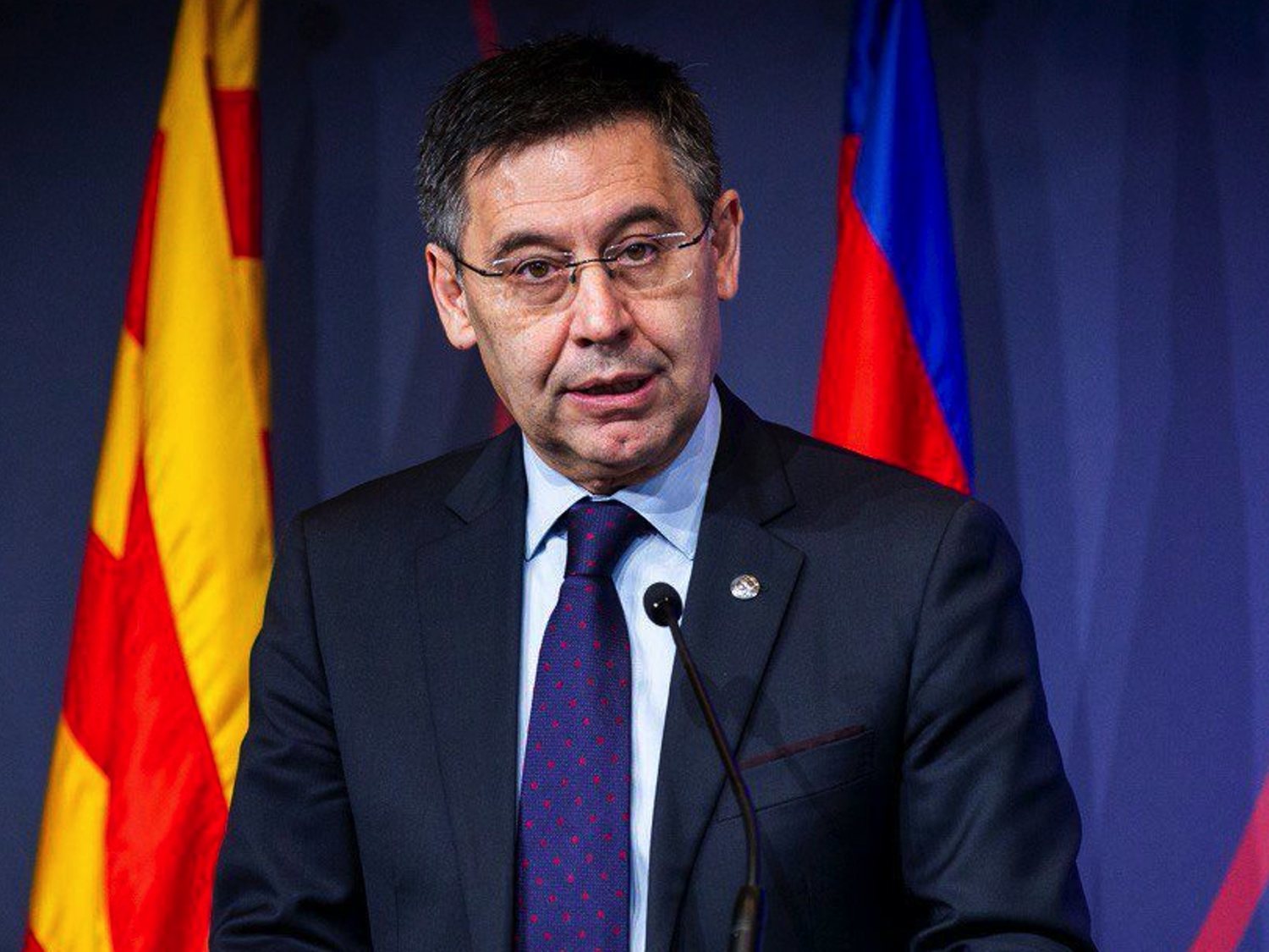 Las cuentas falsas que criticaban el procés en Twitter defienden al presidente del Barça