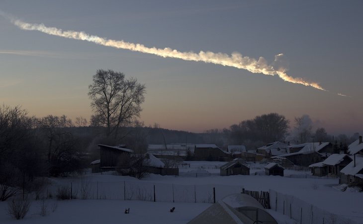 Un asteroide irrumpió en la ciudad rusa de Chelyabinsk