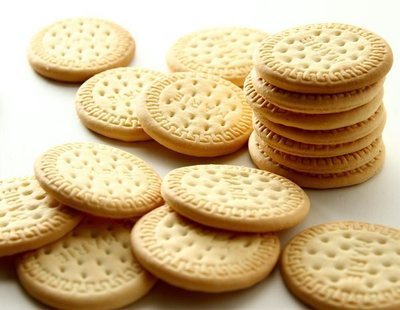 Quién fabrica las galletas de marca blanca de Mercadona, Carrefour, Lidl, Dia, Alcampo y Aldi