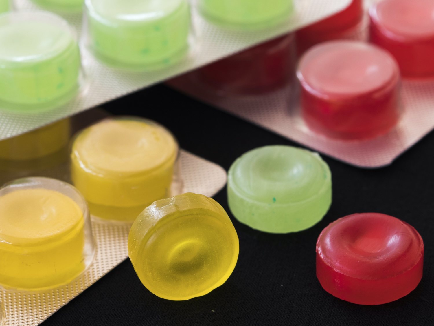 Alerta sanitaria: retiran estas pastillas infantiles de todas las tiendas por riesgo