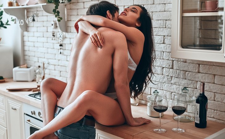 Si pasamos el confinamiento en pareja, podrán multiplicarse las relaciones sexuales