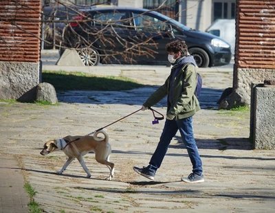 Los ayuntamientos señalan el camino al Gobierno: así han endurecido la cuarentena