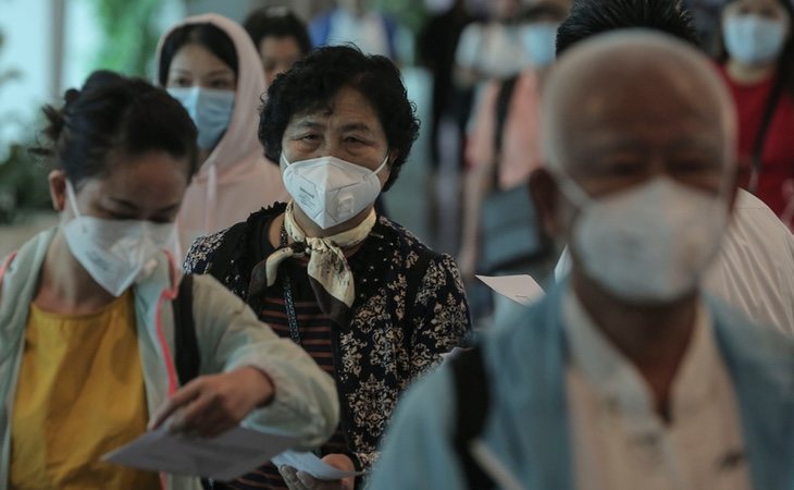 Los síntomas son similares a los de la gripe