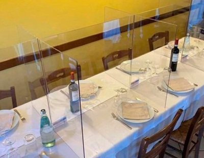 Cubículos de cristal como los de las oficinas: así podría ser la reapertura de los restaurantes