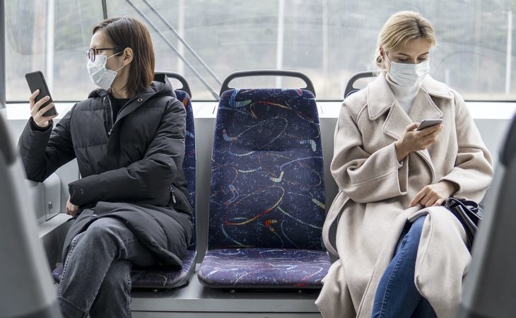 El Gobierno obligará a utilizar mascarillas en el transporte público a partir del próximo 4 de mayo