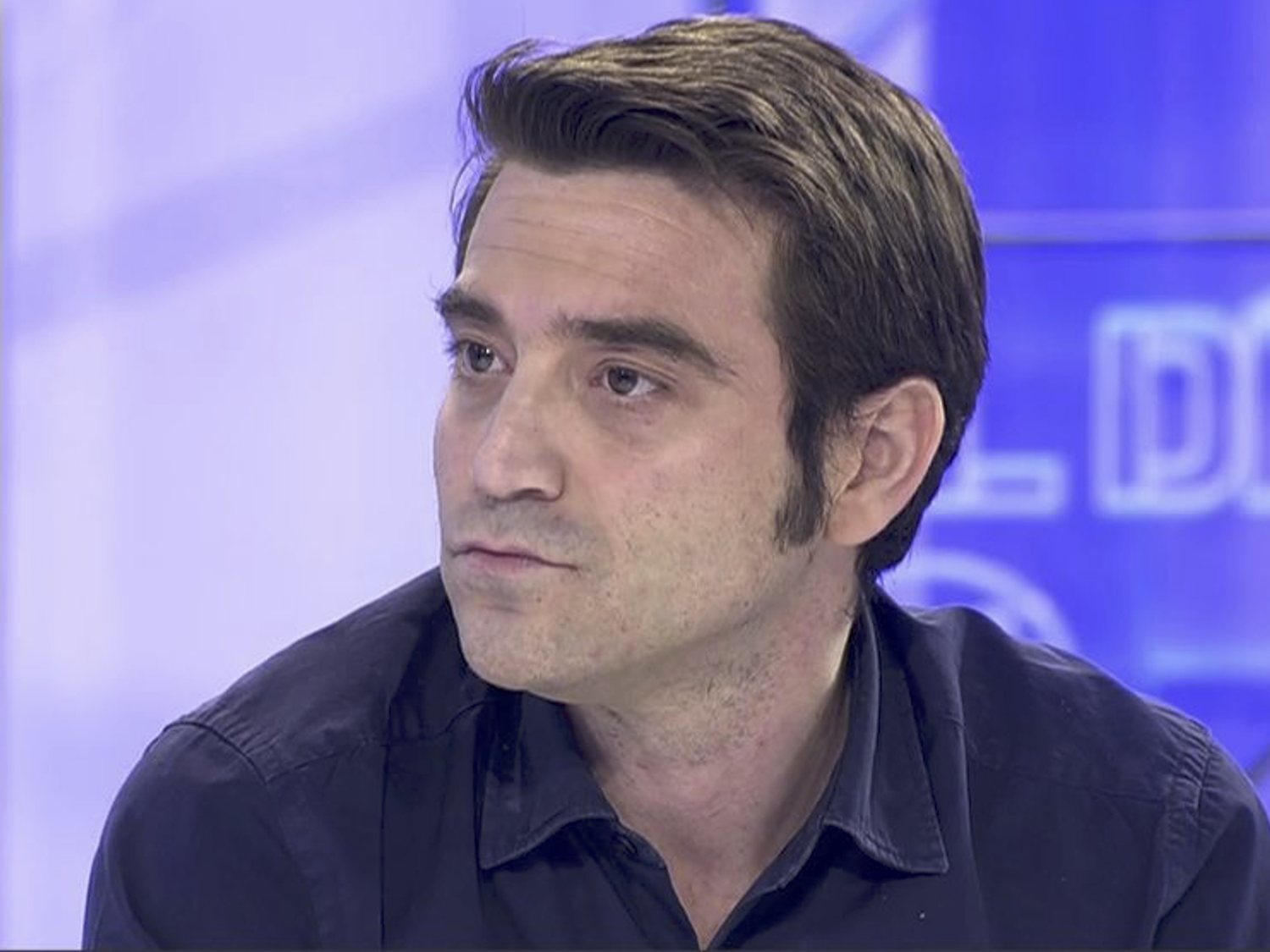 Javier Negre 'se traga' el bulo de una cuenta fake sobre una moción de censura de PP y VOX